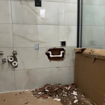 Koçtaş Siparişimin Montajı Esnasında Meydana Gelen Zarar