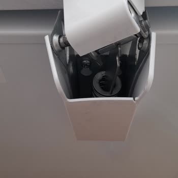 Uğur Derin Dondurucu Menteşesi