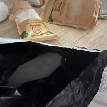 MNG Kargo Patlak Teslim Edilen Kargo...
