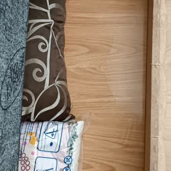 By Vitali Mobilya'dan Aldığım Çekyatın Bazası Çatlak!