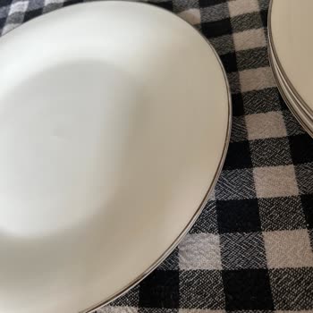Karaca Züccaciye Karaca İnci Serisi Pişmanlıktır.