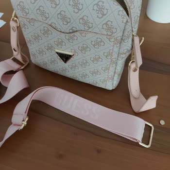 Feslegencollection (Instagram) Çantanın Sapı Koptu