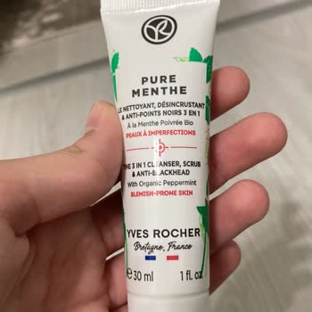 Yves Rocher Pure Menthe Aldım Yüzüm Kızardı