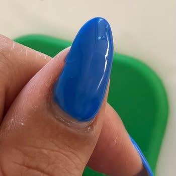 Neslim Güngen Güzellik Tırnağımın Yapımı Ve Oje Uygulaması Sorunlu