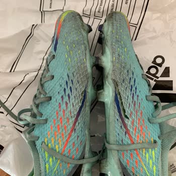 Adidas Krampon Yırtılması Ve İlgisizlik