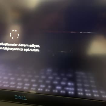 BDH Bilişim Dizüstü Bilgisayarımın Ekranına Zarar Vererek Gönderdi.