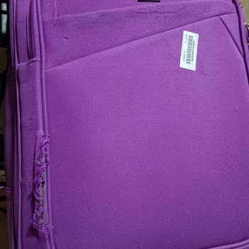 Anadolu Jet'in Valizi Hasarlı Teslim Etmesi