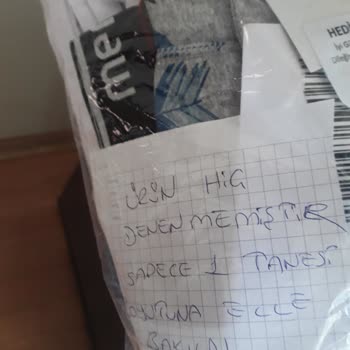 Trendyol'dan Aldığım Atlet Boxer Seti Kötü Kalitede Ve Hijyenik Değil