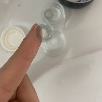 Labella Lens Yırtılıyor