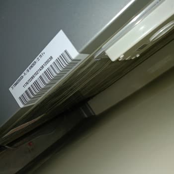 Vestel Buzdolabı Sağ Sol Yan Tarafı Isınma Ve Boya Akması