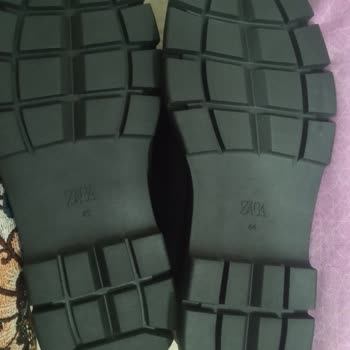 Zara Dan Ayakkabı Siparişi Verdim Bir Tanesi 42 Diğeri 44