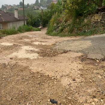 Kumru Belediyesi Köy Yollarının Yürünemez Halde Olması