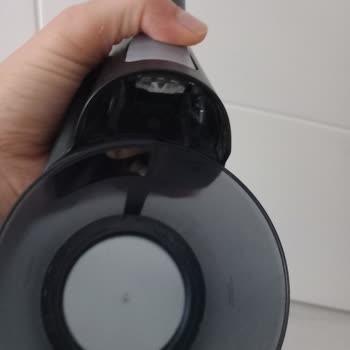 Bosch Unlimited 7 Dik Süpürge Klips Kırıldı.