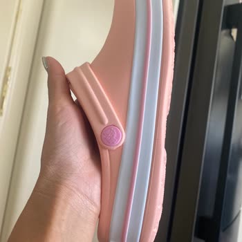 Epttavm CLK Store Orijinalliği Şüpheli Crocs Terlik!