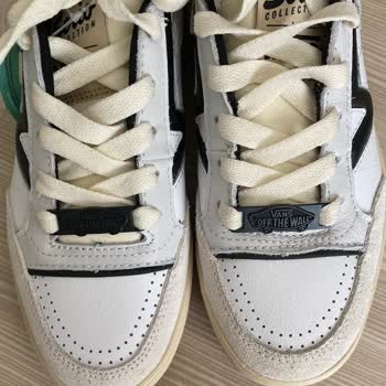 Sneaks Up Teşhir Ürünü Gönderiyor