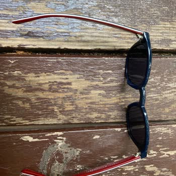 Atasun Optik Gözlük Şekli Yamuldu