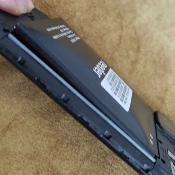 Reeder Bataryası Şişmiş Durumda Şarj Olmuyor Kendi Kafasına Göre Çalışıyor