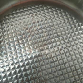 Aryıldız Tencerenin Dibinde Siyahlık