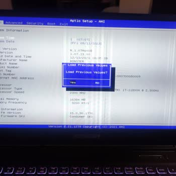 Monster Notebook Servis Sonrası Ekranda Oluşan Çizgi Çizgi İzler