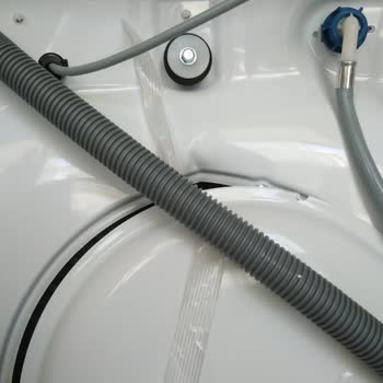 Media Markt Ayıplı Ürünü İade Almıyor Ve Yardımcı Olmuyor