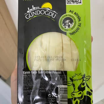 Gündoğdu Gıda Tarihi Geçmemiş Paketteki Peynirin Küflenmesi