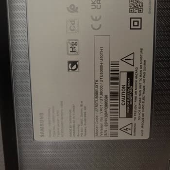 Samsung 50TU8000 Model TV Ekran Sorunu