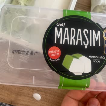 Golf Dondurma Plastik Kokulu Ve Bozuk