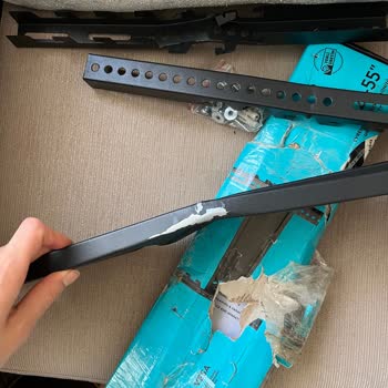 Media Markt Kırık Ürün Gönderdi