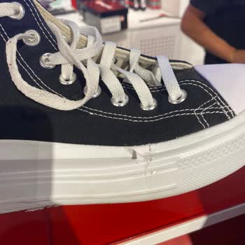 SuperStep'den Aldığım Converse Ayakkabı Yan Tarafındaki Beyaz Yerlerin Soyulması