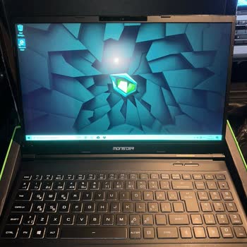 Monster Servisi Bilgisayarımı Bozup Gönderdi