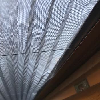 Content Yapı Malzemeleri Defolu Kapı Sineklikleri Satıyor