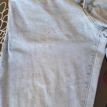 Mavi Jean Pantolon Geçmeyen Kırışıklıklar