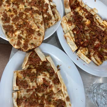 Öz Diyarbakır Sofrası Ürünleri Aynı Şekilde Servis Ediyor