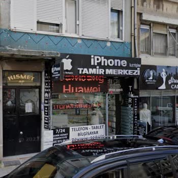 Seren İletişim (Kadıköy) İPhone Xr Pil Değişimi İçin Gittim Önce Ekranı Sonra Telefonu Bozdu