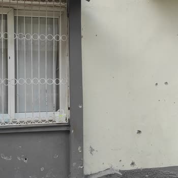 Enerjisa Toroslar Elektrik Perakende Trafo Patlaması Sonucu Evimiz Hasar Gördü, Sorunun Acil Çözülmesini İstiyoruz