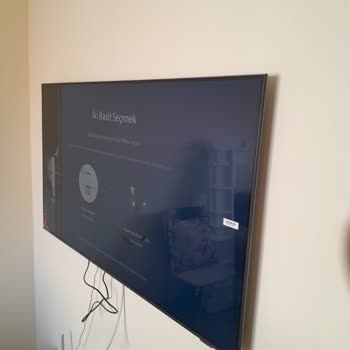 Vatan Bilgisayar Web Den Alınan TV Nin Ekranının Kırık Olması