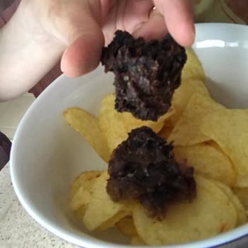 Lays Cips Bilinmeyen Madde