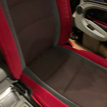 Efe Tur Islak Ve İdrar Kokan Koltukta Yapılan Yolculuk