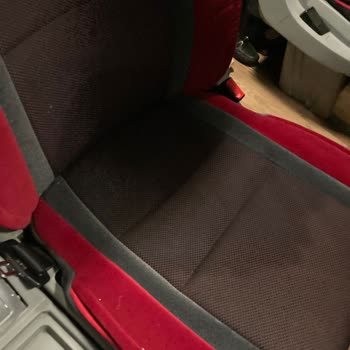 Efe Tur İdrarlı Koltuk Satısı