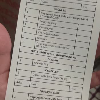 Popeyes Ayazağa Hamburgerden Çıkan Saç