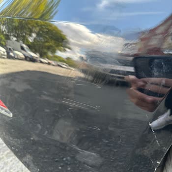 Point Vale Şikayet. Çamurluğu Sürttü