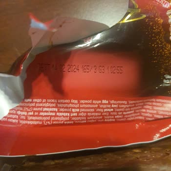 Ülker Çikolatanın Üzerinde Beyaz Benekler Var Bozulmuş Ürün