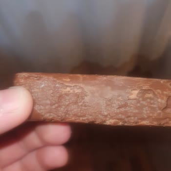 Ülker Çikolatanın Üzerinde Beyaz Benekler Var Bozulmuş Ürün