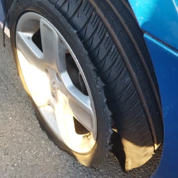 Yanaktan Yarılan Starmaxx Lastiğe Red