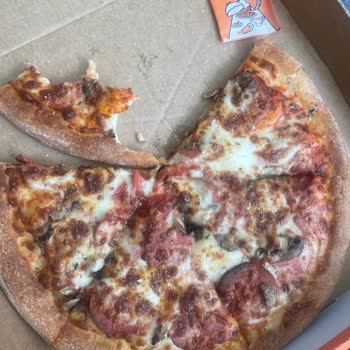 Yemeksepeti Eksik Malzeme İle Gelen Little Caesars Pizzam İçin Telafi Yapılmadı