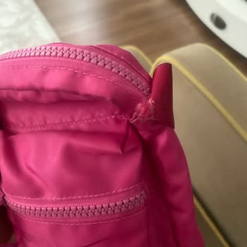 Benetton Çantanın Kopmaya Başlaması