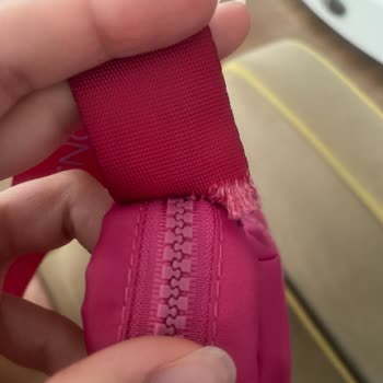 Benetton Çantanın Kopmaya Başlaması