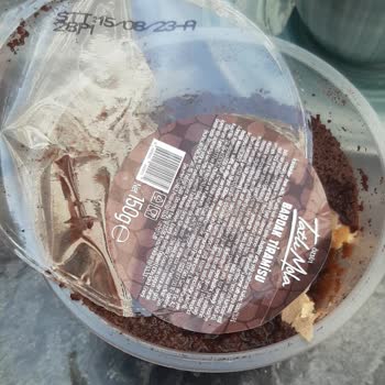 BİM Mağazalarında Satılan Özsüt Bozuk Tatli