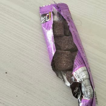 Nescafe İce Choco Markalı Ürünün Beton Gibi Olması