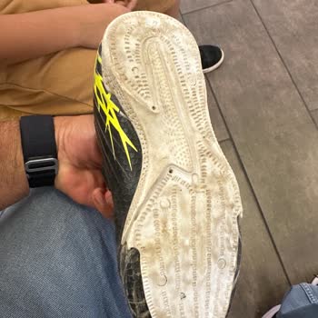 Kinetix Çocuk Ayakkabısı Krampon Tabanı Düştü